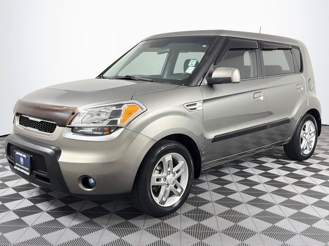 Used 2010 Kia Soul + w/ Audio Pkg FWD image 6