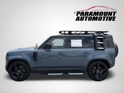 Used 2023 Land Rover Defender 110 S AWD/4WD image 4