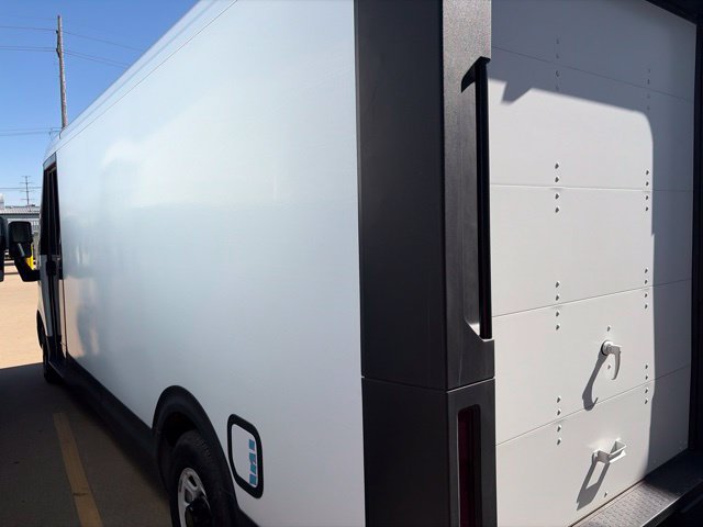 Used 2024 Chevrolet Brightdrop 600 w/ Commercial Equipment Package AWD/4WD image 4