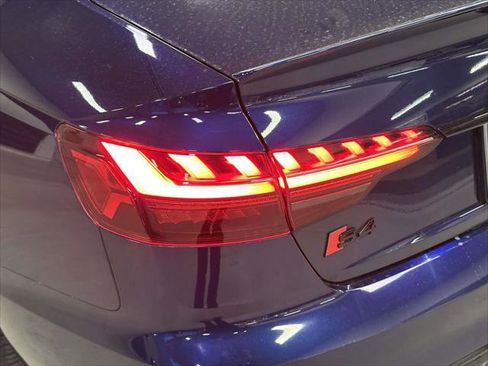 Used 2022 Audi S4 Premium Plus w/ Premium Plus Package image 9