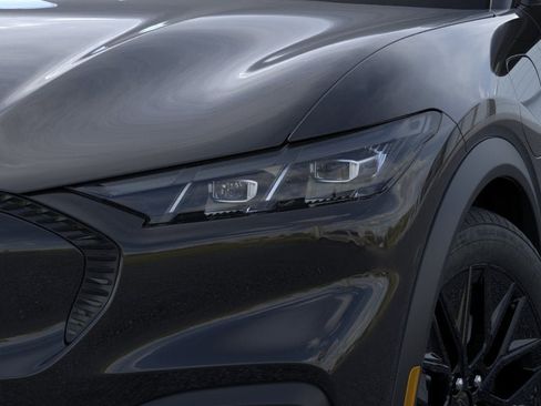 New 2026 Ford Mustang Mach-E Select RWD image 18