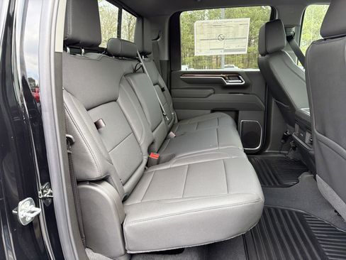 New 2026 Chevrolet Silverado 2500 LT image 15