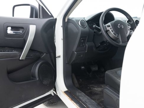Used 2013 Nissan Rogue S w/ Special Edition Pkg AWD/4WD image 24