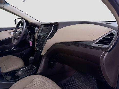 Used 2017 Hyundai Santa Fe Sport image 28