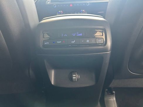 Used 2025 Hyundai Palisade SEL FWD image 25