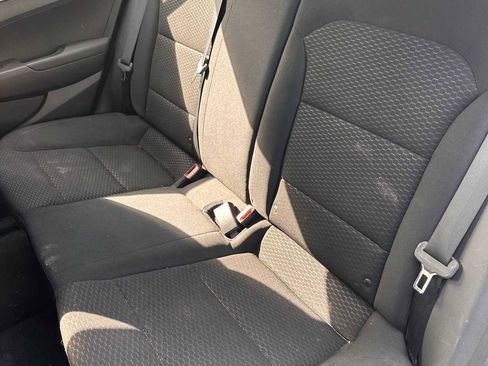 Used 2019 Hyundai Elantra SE w/ Cargo Package image 13