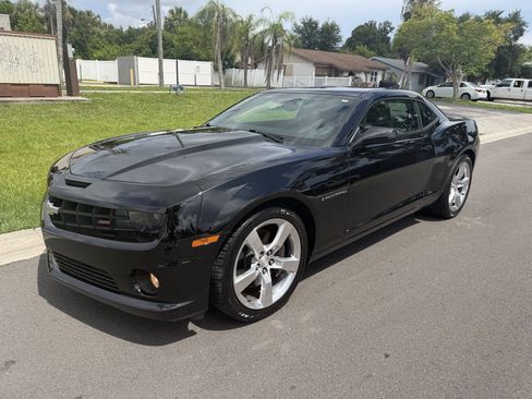 Used 2010 Chevrolet Camaro SS w/ RS Package RWD image 1