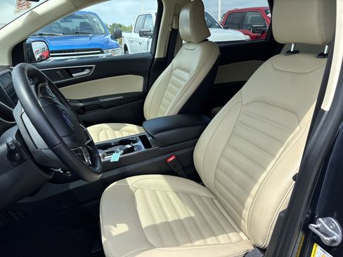 Used 2024 Ford Edge SEL w/ Class II Trailer Tow Package image 12