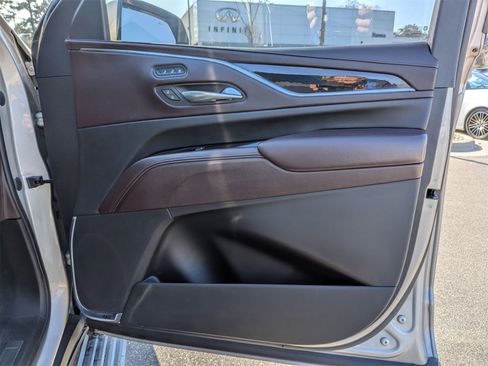 Used 2021 Cadillac Escalade Sport Platinum w/ Heavy-Duty Trailer Package image 40