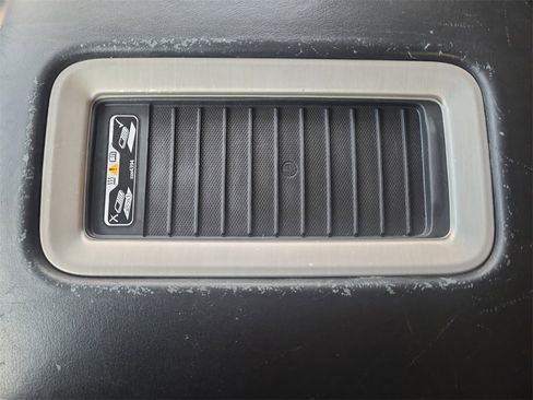 Used 2018 GMC Yukon XL Denali w/ Open Road Package image 27