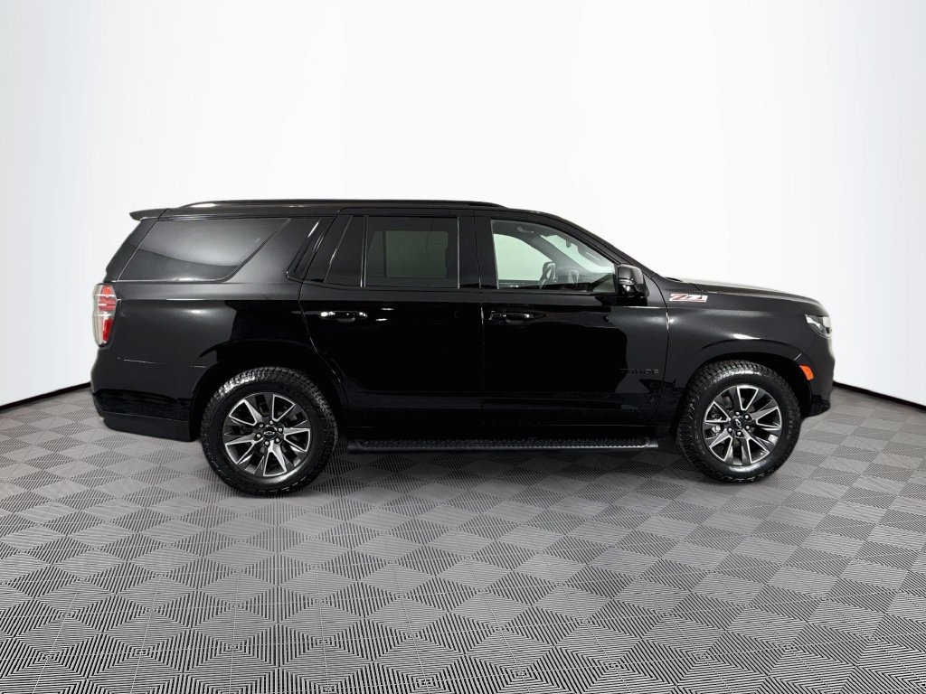 Used 2023 Chevrolet Tahoe Z71 w/ Z71 Off-Road Package AWD/4WD image 8