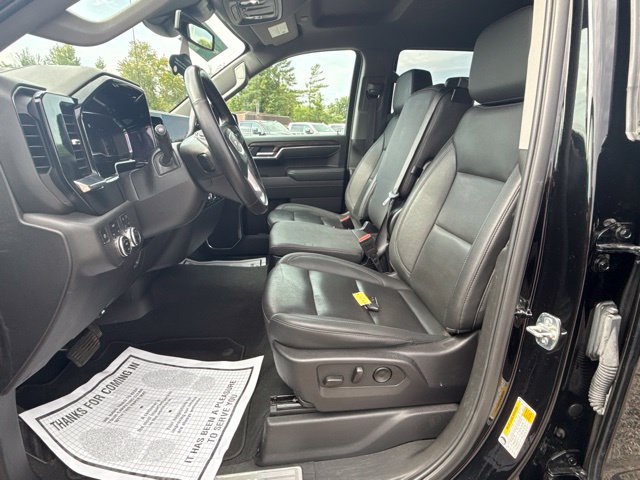 Used 2025 GMC Sierra 1500 SLT AWD/4WD image 14