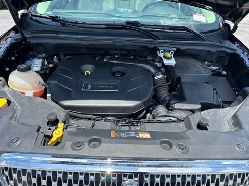 Used 2019 Lincoln MKC Reserve w/ MKC Technology Package FWD image 19