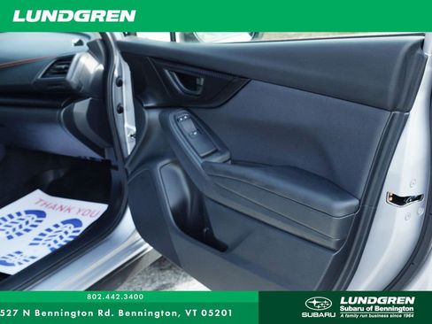 Used 2022 Subaru Crosstrek 2.0i Premium image 8