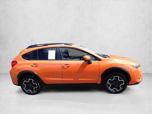 Used 2014 Subaru Crosstrek 2.0i Premium AWD/4WD image 5