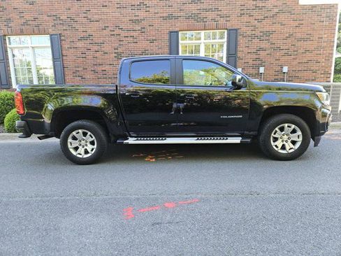 Used 2021 Chevrolet Colorado LT image 6