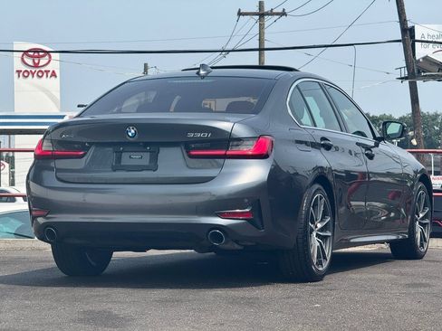Used 2021 BMW 330i xDrive Sedan w/ Premium Package AWD/4WD image 5