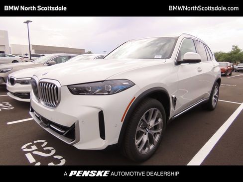 Used 2026 BMW X5 xDrive40i w/ Premium Package AWD/4WD image 1