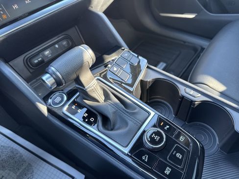 Used 2024 Kia Sportage X-Line w/ X-Line Premium Package image 16