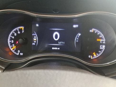 Used 2017 Jeep Grand Cherokee Limited image 20