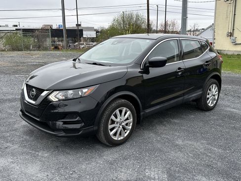 Used 2020 Nissan Rogue Sport S w/ Appearance Package image 4