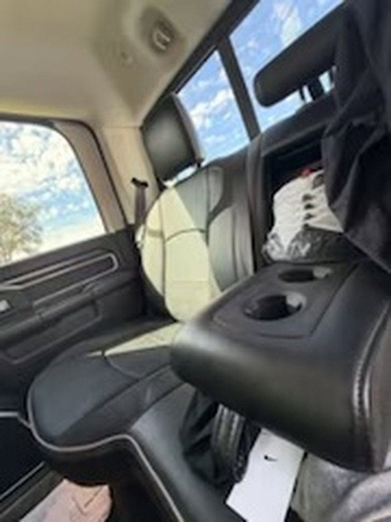 Used 2023 RAM 2500 Laramie AWD/4WD image 18