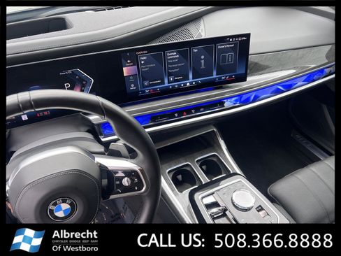 Used 2024 BMW 740i xDrive image 30