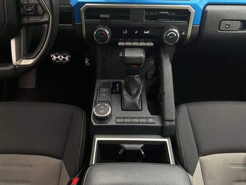 Used 2024 Toyota Tacoma TRD Sport RWD image 15