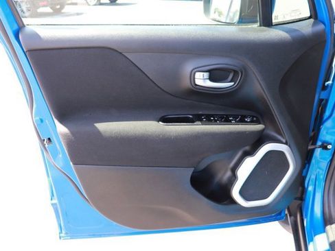 Used 2020 Jeep Renegade Sport AWD/4WD image 9