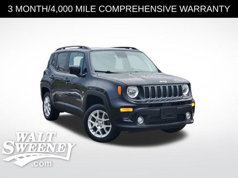Used 2019 Jeep Renegade Latitude w/ Cold Weather Group image 1
