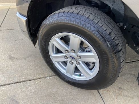 Used 2023 Ford F150 XLT image 24