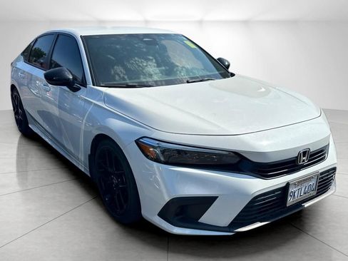 Used 2024 Honda Civic Sport image 1