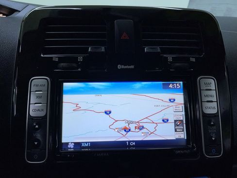 Used 2013 Nissan Leaf SL w/ Premium Pkg image 24