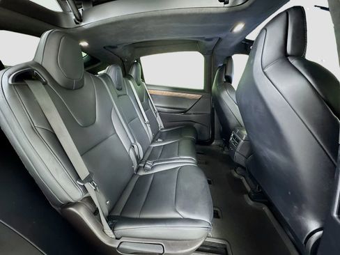 Used 2019 Tesla Model X Long Range image 24