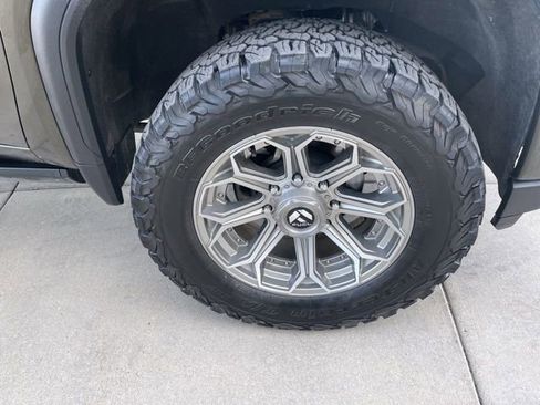 Used 2023 GMC Sierra 3500 AT4 w/ AT4 Preferred Package image 25