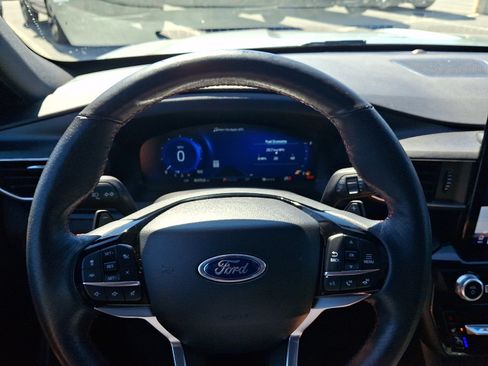 Used 2023 Ford Explorer ST w/ Equipment Group 401A AWD/4WD image 21