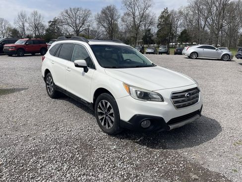 Used 2017 Subaru Outback 2.5i Limited image 7