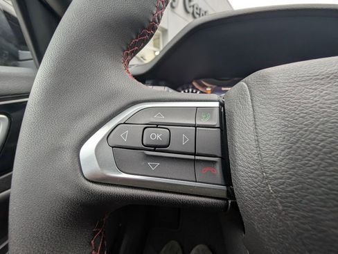 New 2026 Jeep Compass Trailhawk image 19