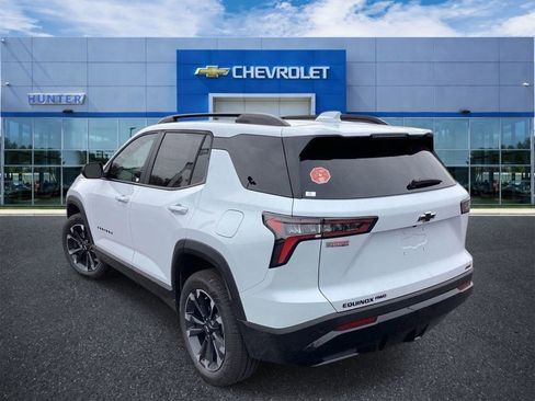 New 2026 Chevrolet Equinox RS w/ Convenience Package III AWD/4WD image 2