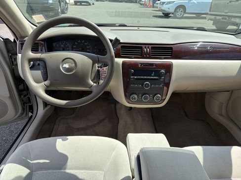 Used 2008 Chevrolet Impala LS FWD image 9