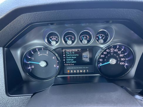 Used 2013 Ford F250 Lariat w/ Lariat Interior Pkg AWD/4WD image 5