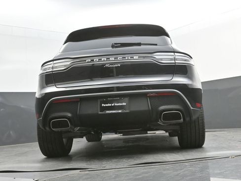 New 2026 Porsche Macan AWD/4WD image 32