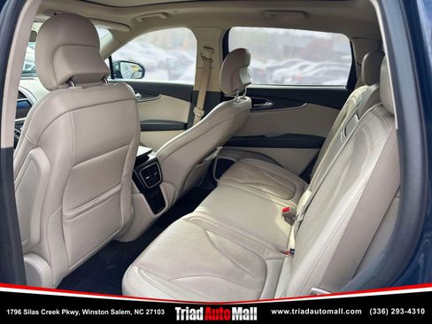 Used 2019 Lincoln Nautilus Reserve AWD/4WD image 10