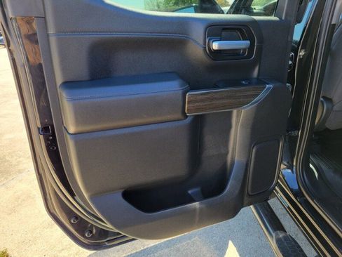 Used 2022 Chevrolet Silverado 1500 LT Trail Boss w/ Safety Package AWD/4WD image 28