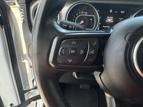 Used 2022 Jeep Gladiator Sport AWD/4WD image 21