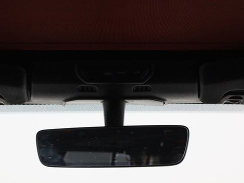 Used 2022 Jeep Gladiator Rubicon w/ Cold Weather Group image 25