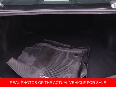 Used 2021 Toyota Corolla SE FWD image 15