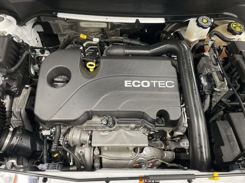 Certified 2022 Chevrolet Equinox RS image 28