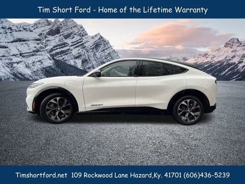 New 2022 Ford Mustang Mach-E Premium image 7