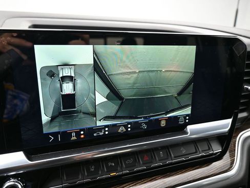 New 2026 GMC Sierra 3500 SLE w/ SLE Value Package image 16